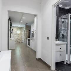 Отель Luxury 5 Bedrooms In The Heart of Milan Италия, Милан - отзывы, цены и фото номеров - забронировать отель Luxury 5 Bedrooms In The Heart of Milan онлайн комната для гостей фото 3