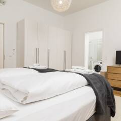Апартаменты Singerstraße Luxury Apartment Вена комната для гостей фото 5