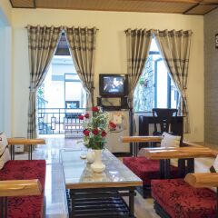 Отель Countryside Moon Homestay гостиничный бар