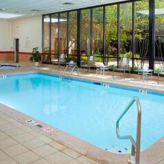 Отель Doubletree By Hilton Columbus - Worthington Колумбус фитнесс-зал