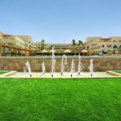 Отель Radisson Blu Tala Bay Resort, Aqaba спортивное сооружение