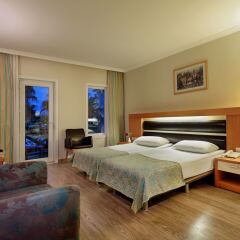 Отель Crystal Flora Beach Resort – All Inclusive комната для гостей