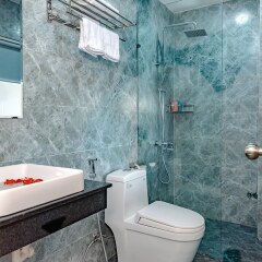 Отель Little Boss Homestay ванная
