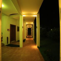 Ruins Chaaya Hotel сауна