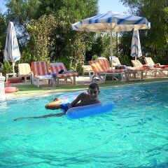 Golden Beach Hotel Турция, Алтинкум - отзывы, цены и фото номеров - забронировать отель Golden Beach Hotel онлайн бассейн фото 2