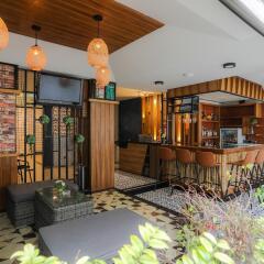 Отель Kata Noi Pavilion пляж Ката гостиничный бар