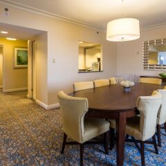 Отель The Capital Hilton в номере