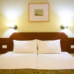 Hotel De La Mer – by Zvieli Hotels in Tel Aviv, Israel from 226$, photos, reviews - zenhotels.com guestroom photo 4