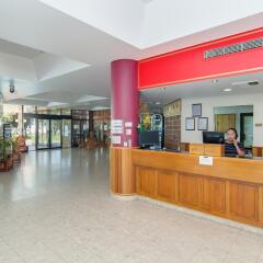 Acacia Court Hotel интерьер отеля
