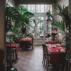 Отель Boulevard Leopold Bed and Breakfast питание фото 2