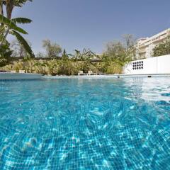 Отель Elba Motril Beach & Business Resort бассейн