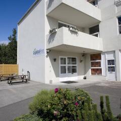 Отель The Capital-Inn вид на фасад фото 2