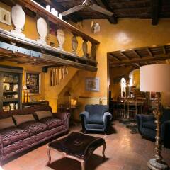Апартаменты Trastevere Large Apartment With Terrace развлечения
