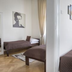 Апартаменты Old Story Apartment Прага комната для гостей