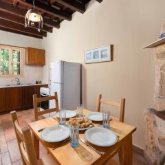 Отель Loutra House Родос в номере фото 2