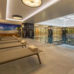 Мини-Отель Golden Tulip Istanbul Bayrampasa фитнесс-зал