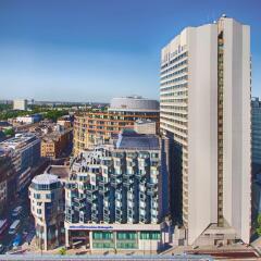 Отель Hilton London Metropole бассейн
