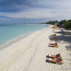 Отель Grand Pineapple Beach Negril All Inclusive пляж