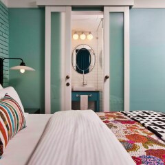 Center Chic Hotel - an Atlas Boutique Hotel Израиль, Тель-Авив - отзывы, цены и фото номеров - забронировать отель Center Chic Hotel - an Atlas Boutique Hotel онлайн комната для гостей