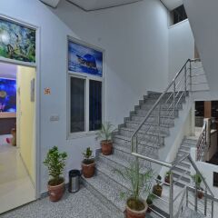 OYO 13083 Hotel Lovely Inn