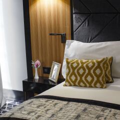 Hotel de Paris Odessa MGallery by Sofitel Одесса сейф в номере