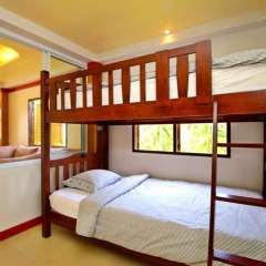 Отель Villa Lotus 120 sq сейф в номере