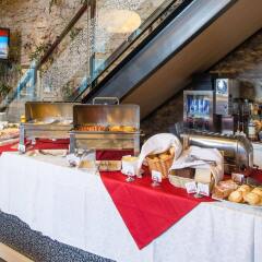 Rija Old Town Hotel питание