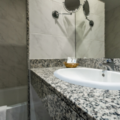 Ramblas Hotel ванная