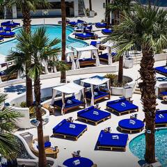 Tropicana Las Vegas - a DoubleTree by Hilton Hotel пляж