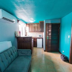 Drift Inn San Pedro in San Pedro, Belize from 60$, photos, reviews - zenhotels.com guestroom