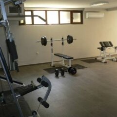 Отель Madara Club and Spa Болгария, Кошарица - отзывы, цены и фото номеров - забронировать отель Madara Club and Spa онлайн фитнесс-зал