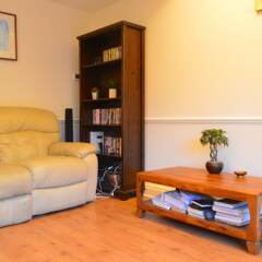 Отель Spacious 2 Bedroom House With Garden in Islington развлечения