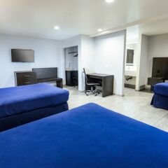 Отель Hollywood Inn Express LAX комната для гостей фото 5
