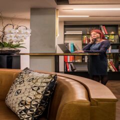 Victory House Hotel развлечения