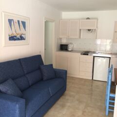 Отель Sant Joan Apartaments - Adults Only комната для гостей фото 2