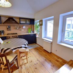 Апартаменты French Style Old Town Apartment Вильнюс в номере фото 2