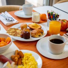Отель Privilège Hôtel Mermoz Франция, Тулуза - отзывы, цены и фото номеров - забронировать отель Privilège Hôtel Mermoz онлайн фото 8