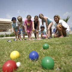 Отель Avanti Holiday Village развлечения