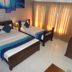 Отель Mount Marina Villas сейф в номере