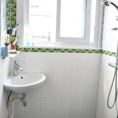 Апартаменты Cosy 1 Bedroom Apartment in 14th Paris ванная