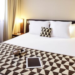 Отель Hôtel Mercure Lyon Centre Lumière Франция, Лион - отзывы, цены и фото номеров - забронировать отель Hôtel Mercure Lyon Centre Lumière онлайн комната для гостей фото 5