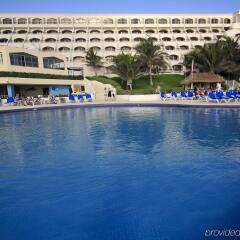 Отель Golden Parnassus Resort & Spa - Все включено бассейн фото 2