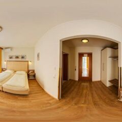 Отель Goldeness Theaterhotel Зальцбург спа