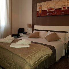 Отель Central Rooms Италия, Генуя - отзывы, цены и фото номеров - забронировать отель Central Rooms онлайн комната для гостей