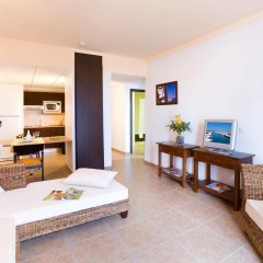 Отель Apartamentos Gema Aguamarina Golf Испания, Тенерифе - отзывы, цены и фото номеров - забронировать отель Apartamentos Gema Aguamarina Golf онлайн комната для гостей