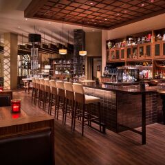 Отель Hyatt Regency Huntington Beach гостиничный бар