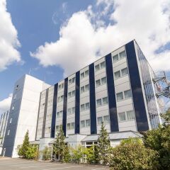 Отель Ramada by Wyndham Hannover Германия, Ганновер - отзывы, цены и фото номеров - забронировать отель Ramada by Wyndham Hannover онлайн вид на фасад фото 2