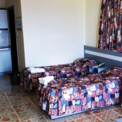 Отель Clover Holiday Complex Каура комната для гостей
