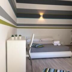 Отель Comfort Rooms в номере фото 2