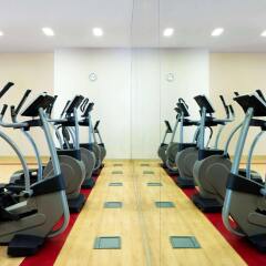 Отель Sheraton Sharjah Beach Resort & Spa фитнесс-зал
